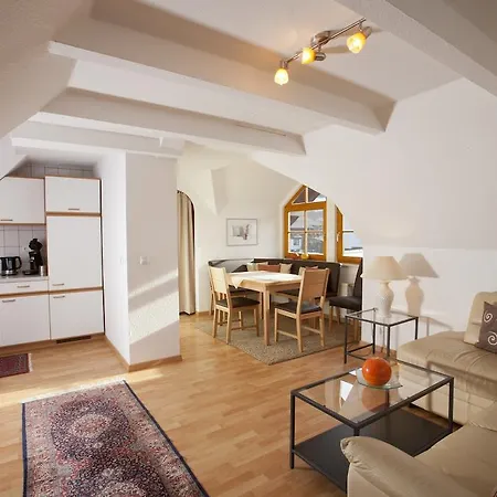 Apartament Appartementhaus Erasim *