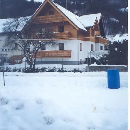 Apartament Appartementhaus Erasim *